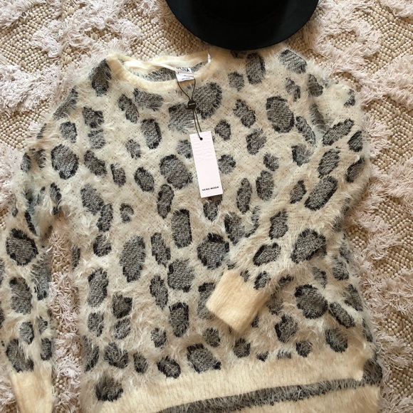 Vero Moda beautiful print sweater - Picture 1 of 3
